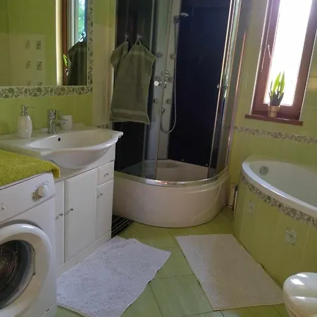 Flower Deluxe Villa Kostolne Kracany