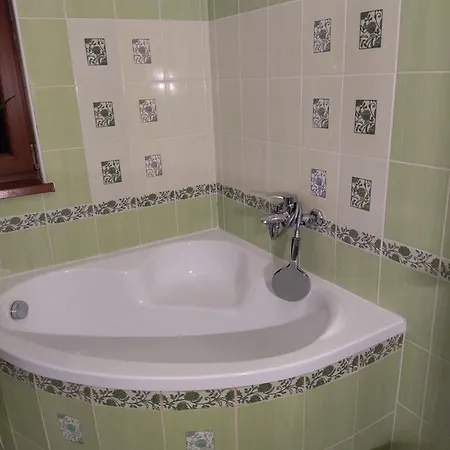 Flower Deluxe Kostolne Kracany